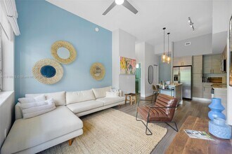817 SE 2nd Ave in Fort Lauderdale, FL - Building Photo - Building Photo