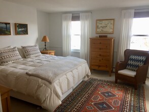 9 Prospect Ct in Marblehead, MA - Building Photo - Building Photo