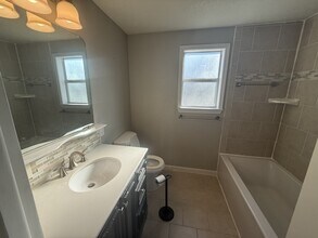 939 E 6th in Ada, OK - Building Photo - Building Photo