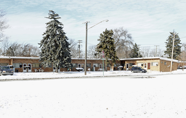 Le Chateau Apartments in Detroit, MI - Building Photo - Building Photo