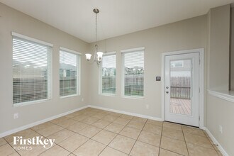 535 Blocker Ranch in San Antonio, TX - Foto de edificio - Building Photo