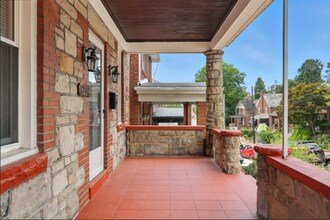 3229 Beacon Hill Ave in Pittsburgh, PA - Building Photo - Building Photo