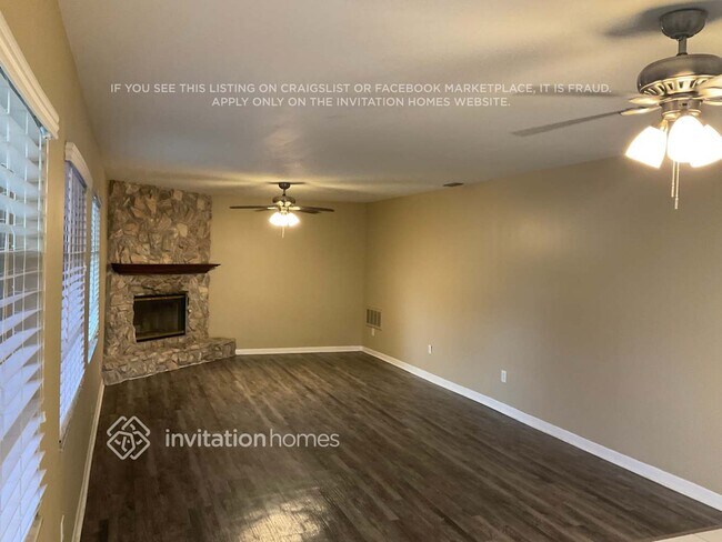 11006 62nd St N in Pinellas Park, FL - Foto de edificio - Building Photo