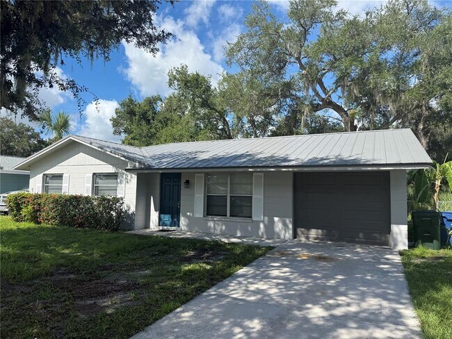 property at 3412 Spainwood Dr