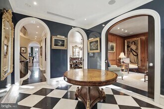 2915 O St NW in Washington, DC - Building Photo - Building Photo