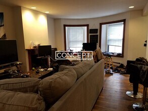 486 Massachusetts Ave, Unit 1 in Boston, MA - Building Photo - Building Photo