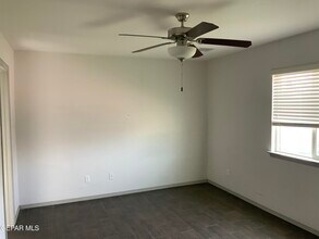 4837 Kiko A Fierro Dr in El Paso, TX - Building Photo - Building Photo