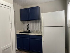 818 N Corona St-Unit -4 in Colorado Springs, CO - Building Photo - Building Photo