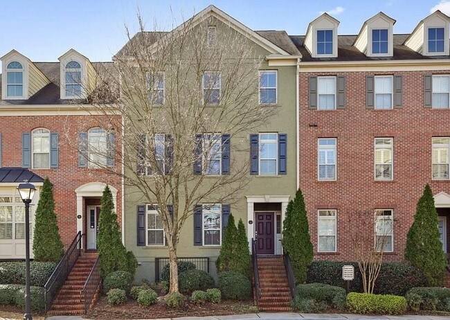property at 210 Le Gran Cove NE