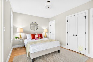 584 Cambridge St, Unit 8 in Boston, MA - Building Photo