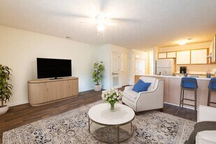Buckhead Apartments in Fayetteville, NC - Building Photo