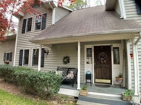 3105 Mel Oak Trail in Chapel Hill, NC - Building Photo