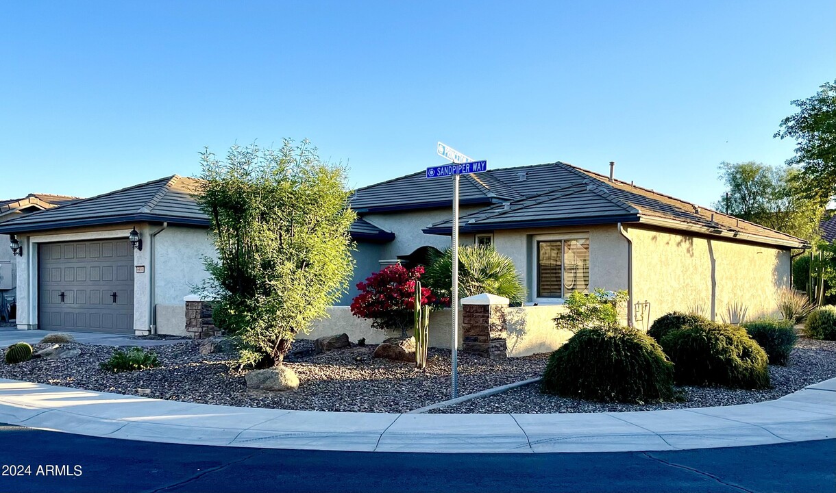 6431 W Sandpiper Way in Florence, AZ - Building Photo