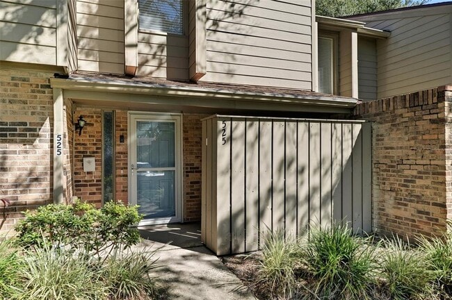 525 Oak Haven Dr in Altamonte Springs, FL - Building Photo - Building Photo