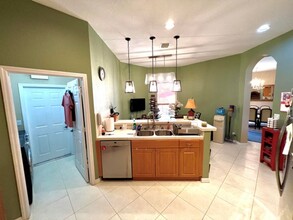 9942 Boynton Gardens Way in Boynton Beach, FL - Building Photo - Building Photo