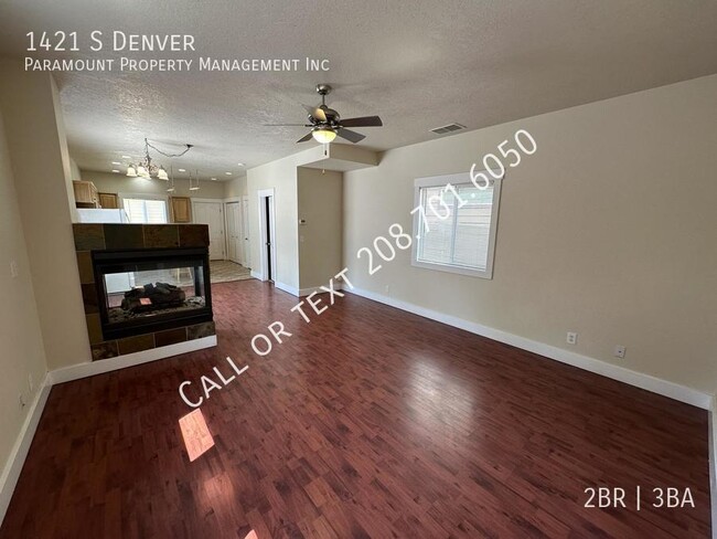1421 S Denver Ave in Boise, ID - Foto de edificio - Building Photo