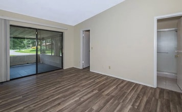 7645 Clubhouse Estates Dr in Orlando, FL - Building Photo - Building Photo