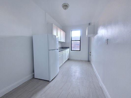 2080 Grand Concourse in Bronx, NY - Building Photo - Building Photo