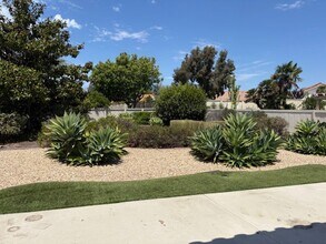 12626 Alcacer Del Sol in San Diego, CA - Building Photo - Building Photo