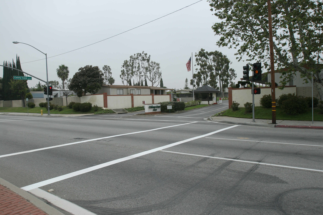 Colony Cove Mobile Estates in Carson, CA - Building Photo