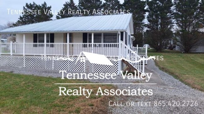 108 Herbert Heidel Rd in Wartburg, TN - Building Photo - Building Photo