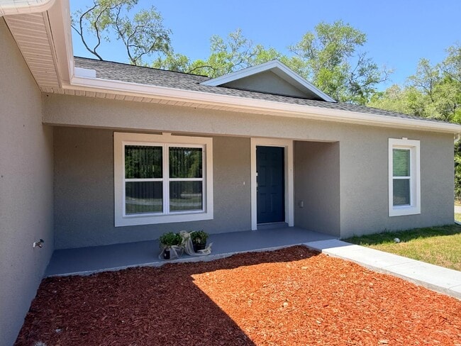 2186 W G Martinelli Blvd in Citrus Springs, FL - Building Photo - Building Photo