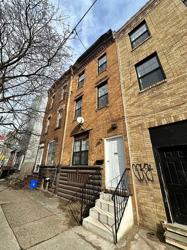 property at 1709 S 22nd St