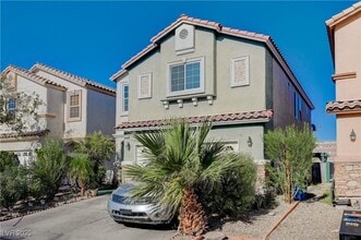 5674 Diamond Palm Ct in Las Vegas, NV - Building Photo - Building Photo