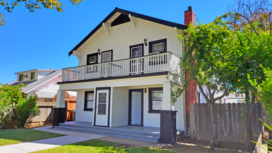 530 S School St in Lodi, CA - Foto de edificio - Building Photo