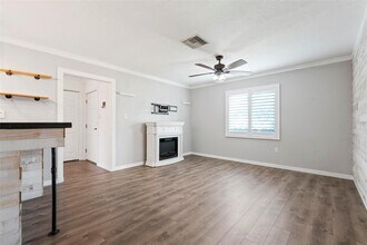 3372 Tyne Ln in Sarasota, FL - Building Photo - Building Photo