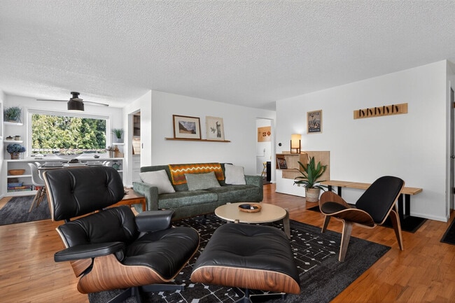 9314 54th Ave S in Seattle, WA - Building Photo - Building Photo