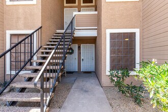 5230 E Brown Rd in Mesa, AZ - Building Photo - Building Photo