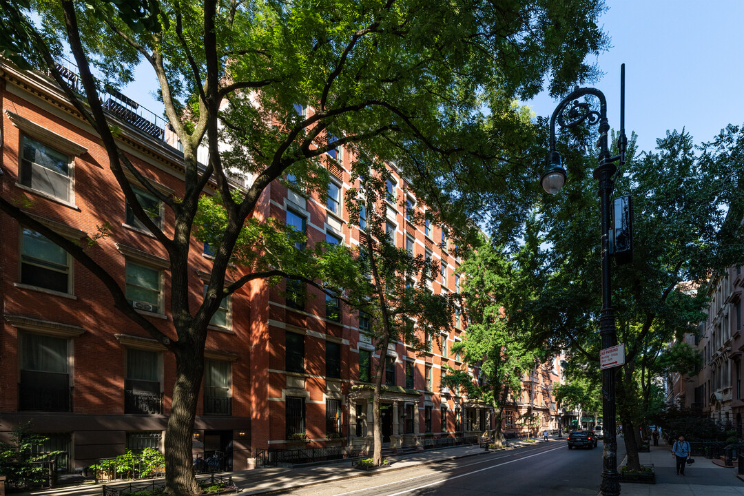 The Portsmouth in New York, NY - Foto de edificio