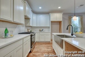 1659 Center St in San Antonio, TX - Building Photo - Building Photo