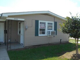 2404 Rose Dr, Unit 2404 in Gretna, LA - Building Photo