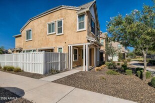 2275 S Agnes Ln in Gilbert, AZ - Building Photo