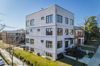 1375 Childress St NE in Washington, DC - Building Photo - Building Photo