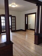 1107 E Gorham St, Unit 1 in Madison, WI - Foto de edificio - Building Photo