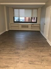 1011 Arlington Blvd, Unit 724 in Arlington, VA - Building Photo - Building Photo