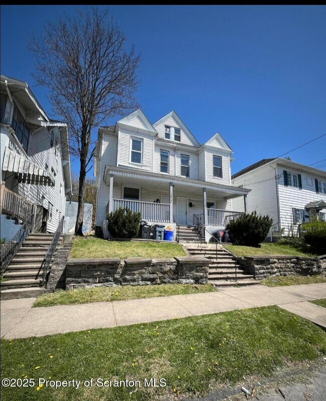 1217 Vine St in Scranton, PA - Building Photo - Building Photo