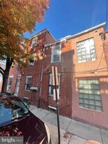 715 S 19th St in Philadelphia, PA - Building Photo