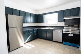 903 Doro Ln in Saginaw, MI - Foto de edificio - Building Photo