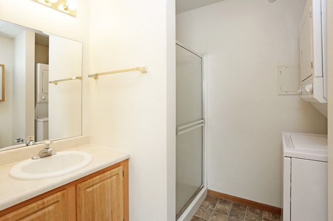 Deerfield Apartments Council Bluffs in Council Bluffs, IA - Building Photo - Interior Photo