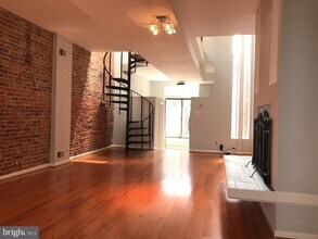 1231 Linden Pl NE in Washington, DC - Building Photo - Building Photo