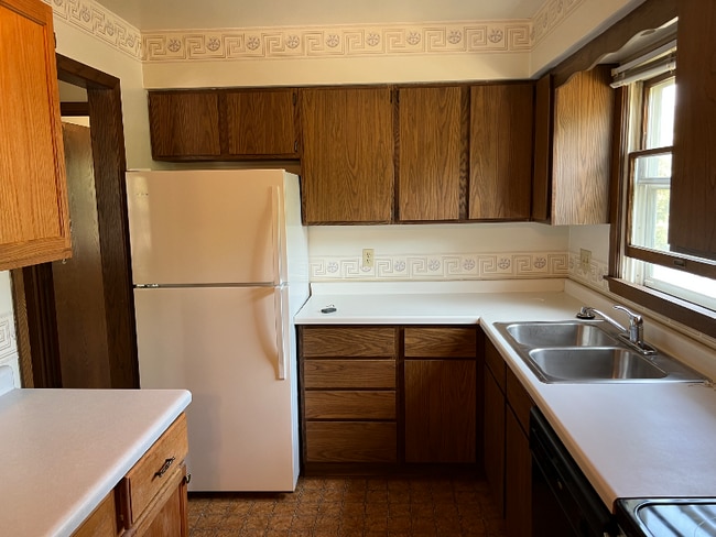 1807 36th St NW in Rochester, MN - Building Photo - Building Photo