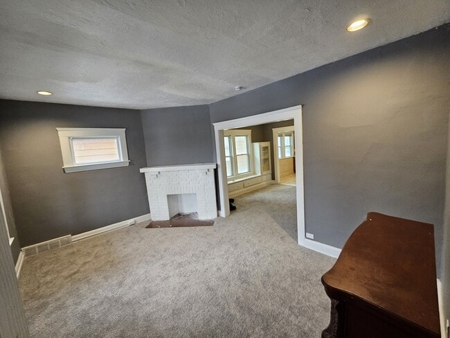 440 E 115th St in Cleveland, OH - Building Photo - Building Photo