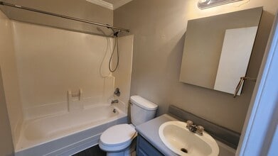 1325 Stevens Ave NE in Huntsville, AL - Building Photo - Building Photo