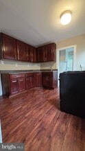 25 W Chestnut Ave in Merchantville, NJ - Building Photo - Building Photo