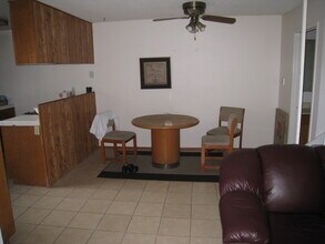9598 Easter Way, Unit 33 in San Diego, CA - Building Photo - Building Photo