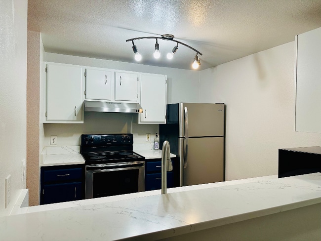 975 Aberdeen Ave NE in Renton, WA - Building Photo - Building Photo